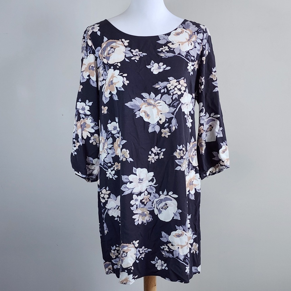 Old‎ Navy Floral Shift Dress Womens Small Black 3/4 Sleeve Modest Resort Mini